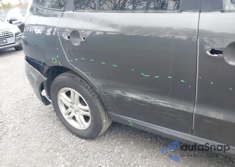 2010 Hyundai Santa Fe Gls from USA, damaged, VIN 5NMSG3AB5AH399995